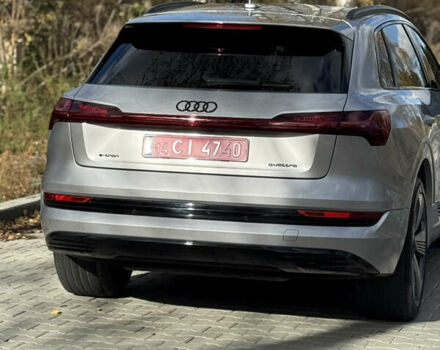 Серый Ауди E-Tron, объемом двигателя 0 л и пробегом 145 тыс. км за 29500 $, фото 18 на Automoto.ua