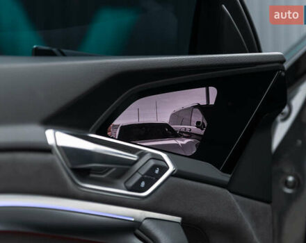 Серый Ауди E-Tron, объемом двигателя 0 л и пробегом 33 тыс. км за 53000 $, фото 26 на Automoto.ua