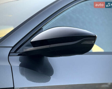 Сірий Ауді E-Tron, об'ємом двигуна 0 л та пробігом 25 тис. км за 47431 $, фото 40 на Automoto.ua