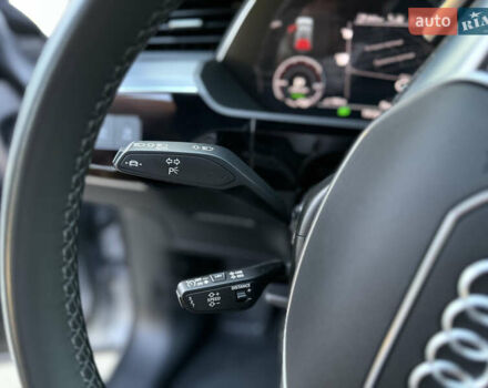Сірий Ауді E-Tron, об'ємом двигуна 0 л та пробігом 63 тис. км за 39999 $, фото 51 на Automoto.ua