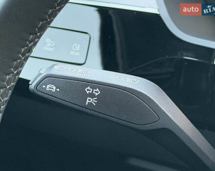 Серый Ауди E-Tron, объемом двигателя 0 л и пробегом 14 тыс. км за 53999 $, фото 124 на Automoto.ua