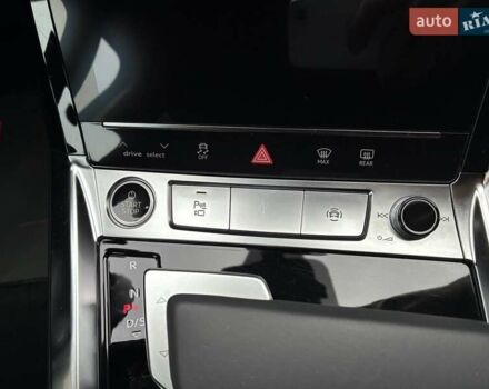 Серый Ауди E-Tron, объемом двигателя 0 л и пробегом 112 тыс. км за 31900 $, фото 69 на Automoto.ua