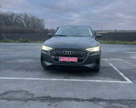 Серый Ауди E-Tron, объемом двигателя 0 л и пробегом 197 тыс. км за 23900 $, фото 3 на Automoto.ua