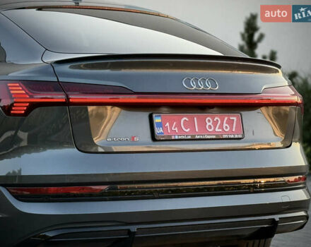 Сірий Ауді E-Tron, об'ємом двигуна 0 л та пробігом 25 тис. км за 47431 $, фото 34 на Automoto.ua
