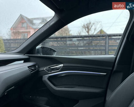 Серый Ауди E-Tron, объемом двигателя 0 л и пробегом 48 тыс. км за 49999 $, фото 71 на Automoto.ua