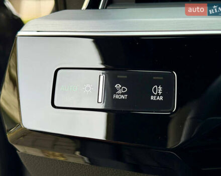 Серый Ауди E-Tron, объемом двигателя 0 л и пробегом 31 тыс. км за 46500 $, фото 59 на Automoto.ua