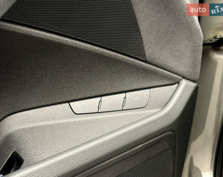 Серый Ауди E-Tron, объемом двигателя 0 л и пробегом 104 тыс. км за 39820 $, фото 31 на Automoto.ua