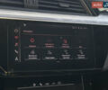 Серый Ауди E-Tron, объемом двигателя 0 л и пробегом 32 тыс. км за 42131 $, фото 74 на Automoto.ua