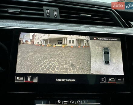 Сірий Ауді E-Tron, об'ємом двигуна 0 л та пробігом 80 тис. км за 39900 $, фото 40 на Automoto.ua