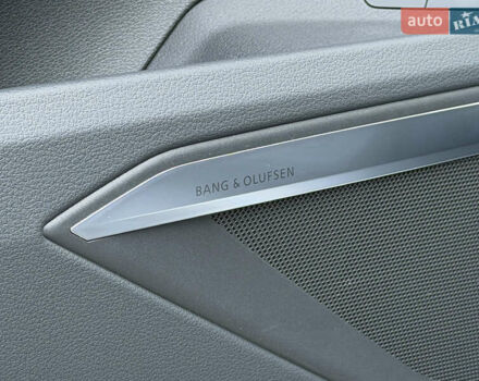 Серый Ауди E-Tron, объемом двигателя 0 л и пробегом 14 тыс. км за 53999 $, фото 70 на Automoto.ua