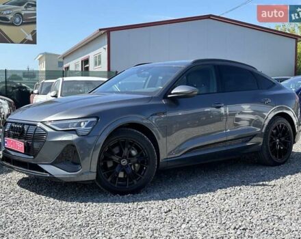 Серый Ауди E-Tron, объемом двигателя 0 л и пробегом 70 тыс. км за 39650 $, фото 14 на Automoto.ua