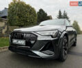 Серый Ауди E-Tron, объемом двигателя 0 л и пробегом 27 тыс. км за 48800 $, фото 3 на Automoto.ua
