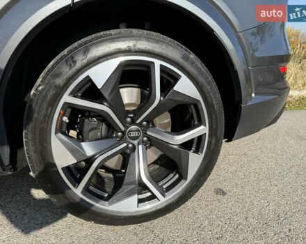 Серый Ауди E-Tron, объемом двигателя 0 л и пробегом 65 тыс. км за 53900 $, фото 11 на Automoto.ua