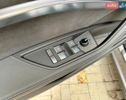 Серый Ауди E-Tron, объемом двигателя 0 л и пробегом 31 тыс. км за 46500 $, фото 30 на Automoto.ua