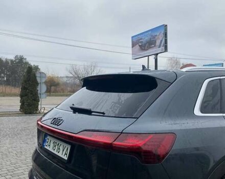 Сірий Ауді E-Tron, об'ємом двигуна 0 л та пробігом 26 тис. км за 34000 $, фото 25 на Automoto.ua