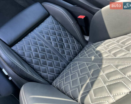 Серый Ауди E-Tron, объемом двигателя 0 л и пробегом 43 тыс. км за 47488 $, фото 28 на Automoto.ua