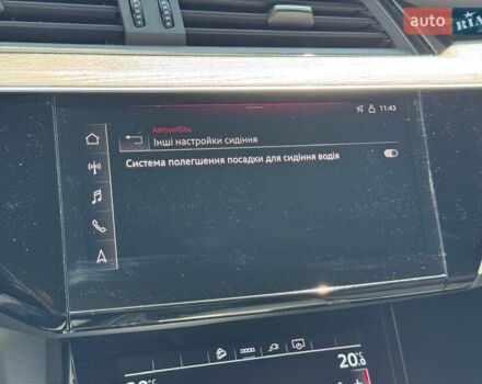 Сірий Ауді E-Tron, об'ємом двигуна 0 л та пробігом 44 тис. км за 60500 $, фото 47 на Automoto.ua