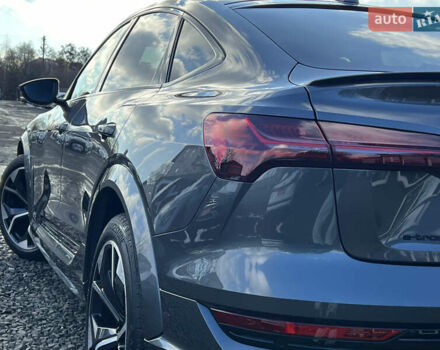 Серый Ауди E-Tron, объемом двигателя 0 л и пробегом 43 тыс. км за 47488 $, фото 11 на Automoto.ua