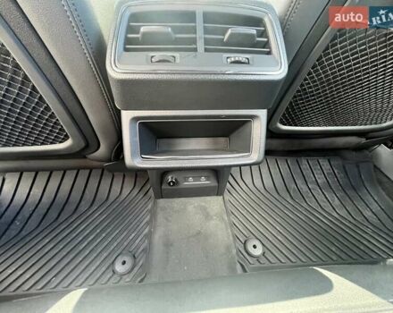 Серый Ауди E-Tron, объемом двигателя 0 л и пробегом 35 тыс. км за 45000 $, фото 15 на Automoto.ua