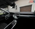 Серый Ауди E-Tron, объемом двигателя 0 л и пробегом 22 тыс. км за 39900 $, фото 10 на Automoto.ua