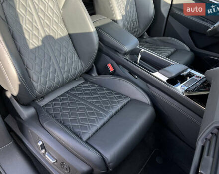 Серый Ауди E-Tron, объемом двигателя 0 л и пробегом 43 тыс. км за 47488 $, фото 46 на Automoto.ua