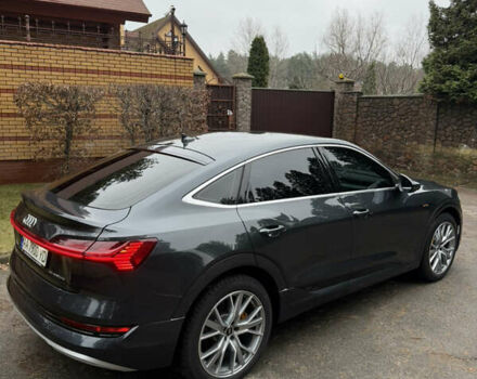 Серый Ауди E-Tron, объемом двигателя 0 л и пробегом 41 тыс. км за 39500 $, фото 15 на Automoto.ua