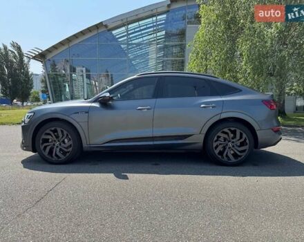 Сірий Ауді E-Tron, об'ємом двигуна 0 л та пробігом 44 тис. км за 60500 $, фото 17 на Automoto.ua