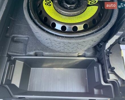 Сірий Ауді E-Tron, об'ємом двигуна 0 л та пробігом 44 тис. км за 60500 $, фото 15 на Automoto.ua