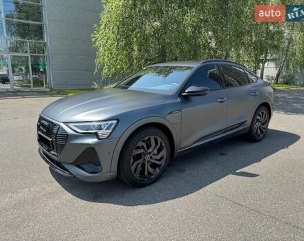 Сірий Ауді E-Tron, об'ємом двигуна 0 л та пробігом 44 тис. км за 60500 $, фото 18 на Automoto.ua