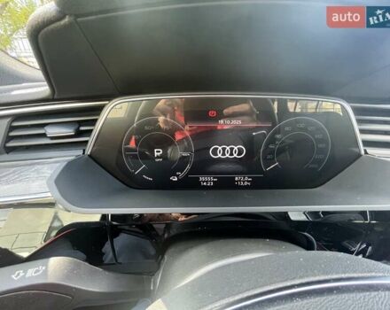 Серый Ауди E-Tron, объемом двигателя 0 л и пробегом 35 тыс. км за 45000 $, фото 19 на Automoto.ua