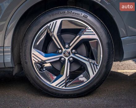 Ауди E-Tron 2023 в Киеве на Automoto.ua Серый Ауди E-Tron, объемом двигателя 0 л и пробегом 11 тыс. км за 28500 $, фото 21 на Automoto.ua