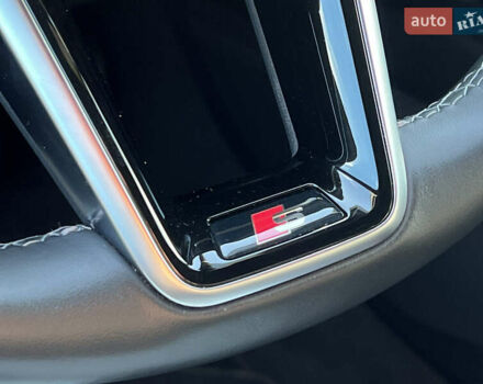 Серый Ауди E-Tron, объемом двигателя 0 л и пробегом 43 тыс. км за 47488 $, фото 63 на Automoto.ua