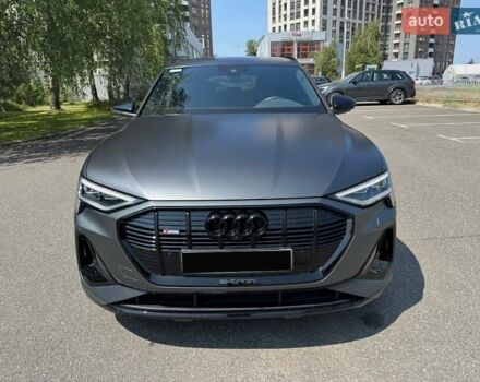 Сірий Ауді E-Tron, об'ємом двигуна 0 л та пробігом 44 тис. км за 60500 $, фото 2 на Automoto.ua