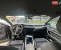 Серый Ауди E-Tron, объемом двигателя 0 л и пробегом 35 тыс. км за 45000 $, фото 11 на Automoto.ua