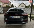 Серый Ауди E-Tron, объемом двигателя 0 л и пробегом 22 тыс. км за 39900 $, фото 5 на Automoto.ua