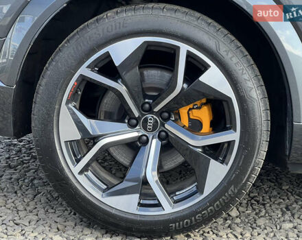 Серый Ауди E-Tron, объемом двигателя 0 л и пробегом 43 тыс. км за 47488 $, фото 19 на Automoto.ua