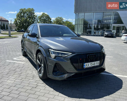 Серый Ауди E-Tron, объемом двигателя 0 л и пробегом 8 тыс. км за 68000 $, фото 11 на Automoto.ua