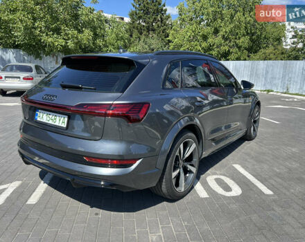 Серый Ауди E-Tron, объемом двигателя 0 л и пробегом 8 тыс. км за 68000 $, фото 19 на Automoto.ua
