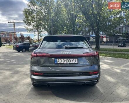 Серый Ауди E-Tron, объемом двигателя 0 л и пробегом 35 тыс. км за 45000 $, фото 1 на Automoto.ua