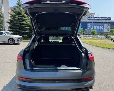 Сірий Ауді E-Tron, об'ємом двигуна 0 л та пробігом 44 тис. км за 60500 $, фото 10 на Automoto.ua