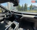 Сірий Ауді E-Tron, об'ємом двигуна 0 л та пробігом 44 тис. км за 60500 $, фото 74 на Automoto.ua
