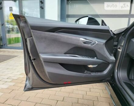 Сірий Ауді E-Tron, об'ємом двигуна 0 л та пробігом 24 тис. км за 72998 $, фото 25 на Automoto.ua