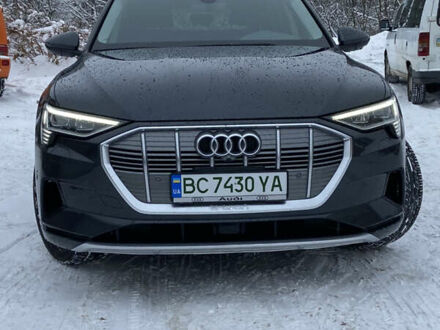 Ауди E-Tron 2019 в Львове на Automoto.ua Серый Ауди E-Tron, объемом двигателя 0 л и пробегом 40 тыс. км за 34500 $, фото 1 на Automoto.ua
