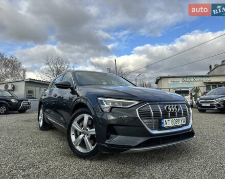 Сірий Ауді E-Tron, об'ємом двигуна 0 л та пробігом 162 тис. км за 20850 $, фото 1 на Automoto.ua