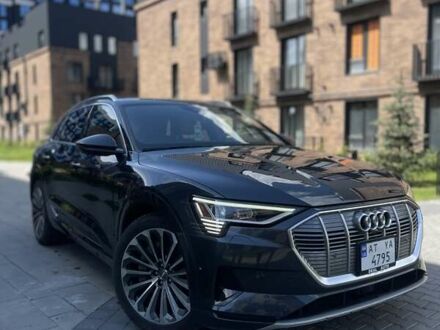 Ауді E-Tron 2019 у Івано-Франківську на Automoto.ua Сірий Ауді E-Tron, об'ємом двигуна 0 л та пробігом 69 тис. км за 33000 $, фото 1 на Automoto.ua