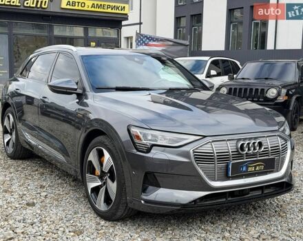 Серый Ауди E-Tron, объемом двигателя 0 л и пробегом 88 тыс. км за 26500 $, фото 1 на Automoto.ua