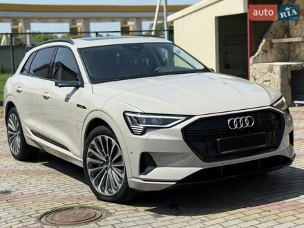 Сірий Ауді E-Tron, об'ємом двигуна 0 л та пробігом 88 тис. км за 34900 $, фото 1 на Automoto.ua