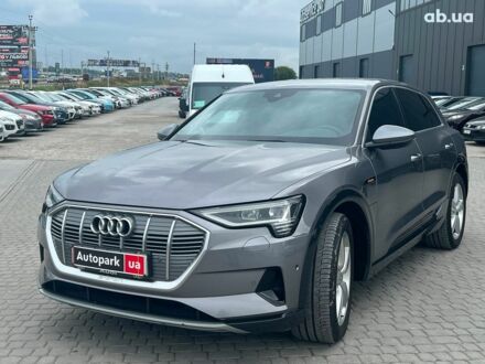 Серый Ауди E-Tron, объемом двигателя 0 л и пробегом 118 тыс. км за 31950 $, фото 1 на Automoto.ua