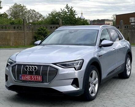 Сірий Ауді E-Tron, об'ємом двигуна 0 л та пробігом 91 тис. км за 26250 $, фото 1 на Automoto.ua