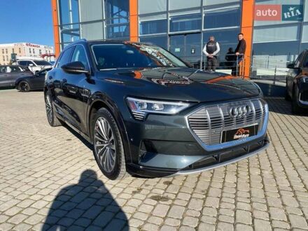 Серый Ауди E-Tron, объемом двигателя 0 л и пробегом 66 тыс. км за 34500 $, фото 1 на Automoto.ua